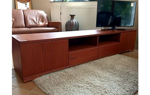 MEUBLE TV bois massif couleur cerise 2.40m