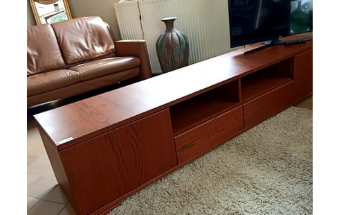 MEUBLE TV bois massif couleur cerise 2.40m