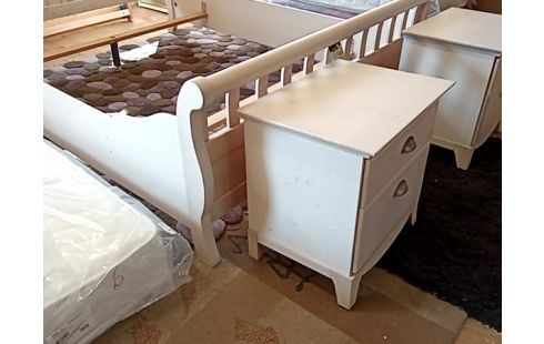 LIT 2 personnes ceruse+2chevets