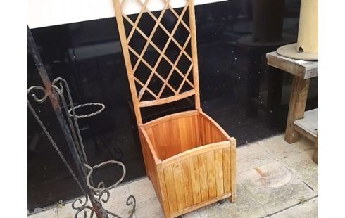 MEUBLE JARDINIERE BOIS