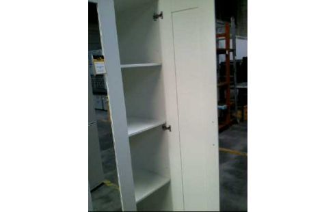 SCHRANK HOLZ WEISS 3-T STANGE 4-EB. + SPIEGEL