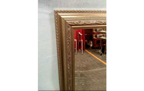 SPIEGEL MIT RAHMEN VINTAGE SILBERF.