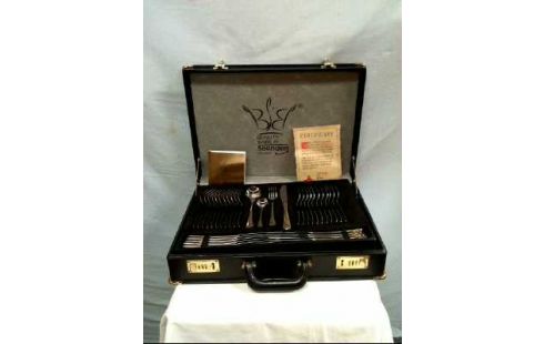 BESTECKSET 70-TEIL. EDELST. <SBS SOLINGEN>
