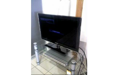 FERNSEHER <SAMSUNG> UE3265700