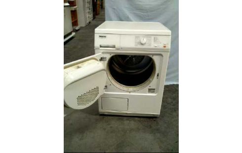 TROCKNER <MIELE NOVOTRONIC T233C>