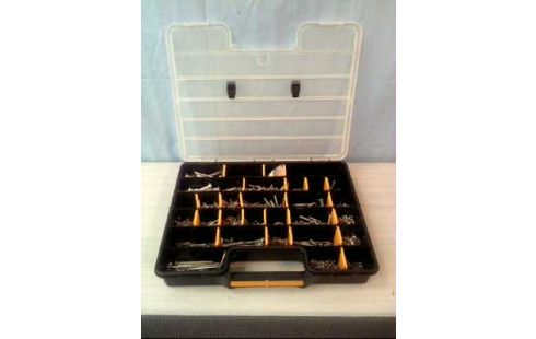 WERKZEUG SORTIERKISTE KUNSTST. MIT SCHRAUBEN