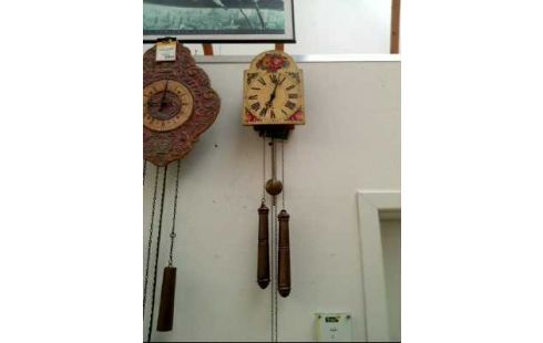 PENDELUHR HOLZ FLORAL BEMALT