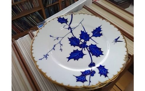ASSIETTE BORDURE DOREE FEUILLES BLEUES MANSARD
