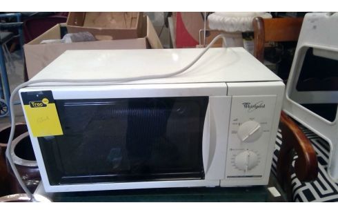 MAGNETRONOVEN WHIRLPOOL