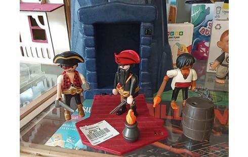 PLAYMOBIL PIRATES