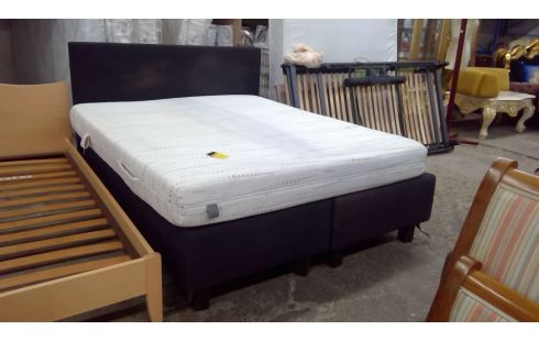 LIT DOUBLE BOXSPRING
