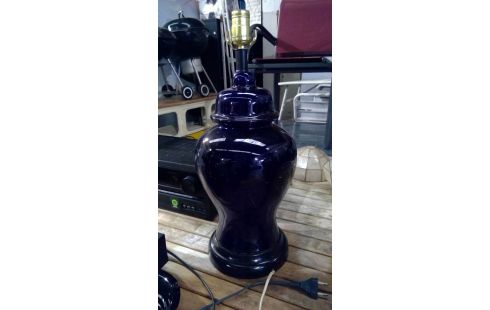 PIED DE LAMPE BLEU EN L ETAT