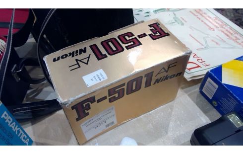 APPAREIL PHOTO NIKON F-501