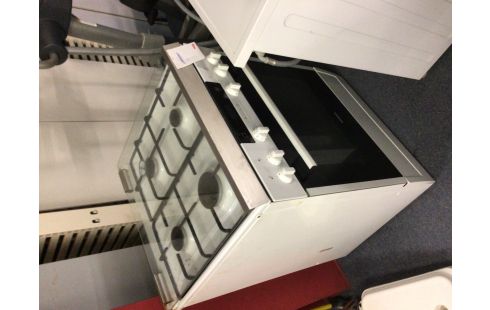 GAZINIERE SIEMENS AVEC TUYAU