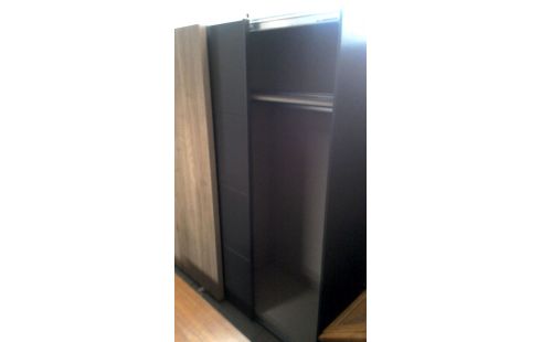 KLEERKAST GRIJS HOUT LOOK 3 SCHUIFDEUREN