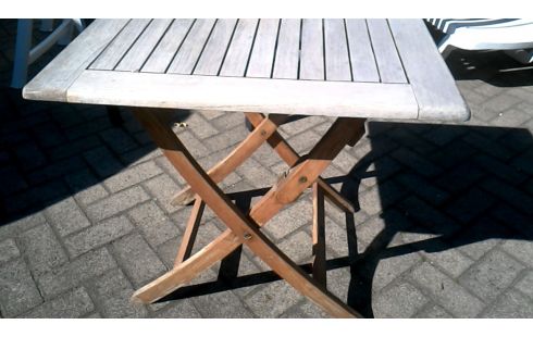 TABLE DE JARDIN TECK PLIANT