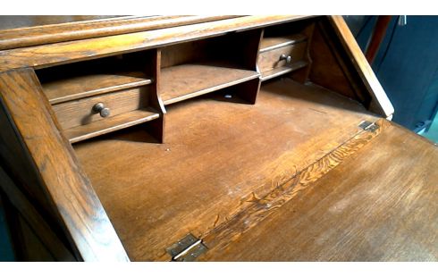 SECRETAIRE STYLE LOUIS XV CHENE MASSIF