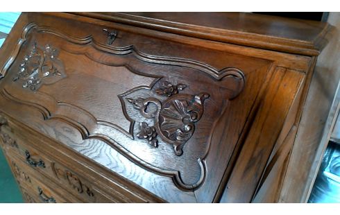 SECRETAIRE STYLE LOUIS XV CHENE MASSIF