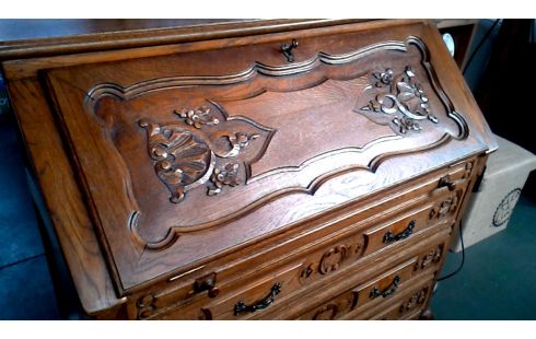 SECRETAIRE STYLE LOUIS XV CHENE MASSIF