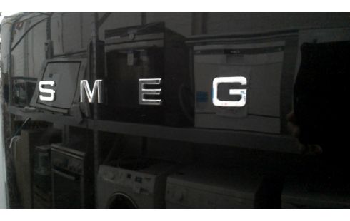 KÜHLSCHRANK SMEG SCHWARZ
