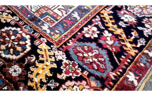 TEPPICH HANDGEKNÖPFT