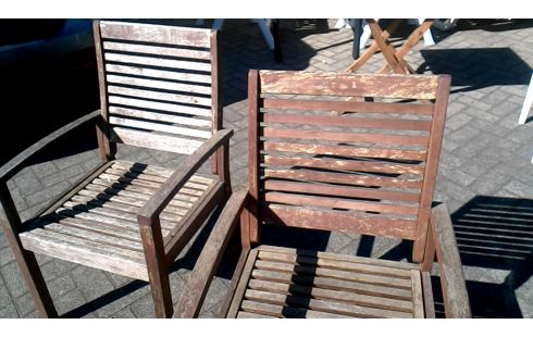 TUINSTOEL TEAK LOT VAN