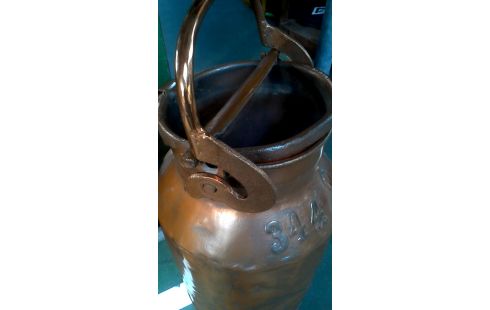 BERTHE A LAIT CUIVRE COULEUR