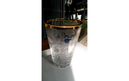 JARRÓN CRISTAL BISELADO LATÓN