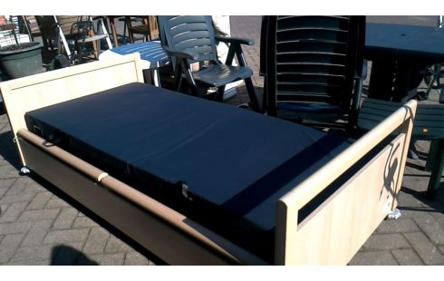 BED 85X200 MEDISCH SENTIDA ELEKTRISCH