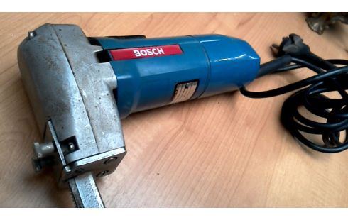 ELEKTROSÄGE BOSCH