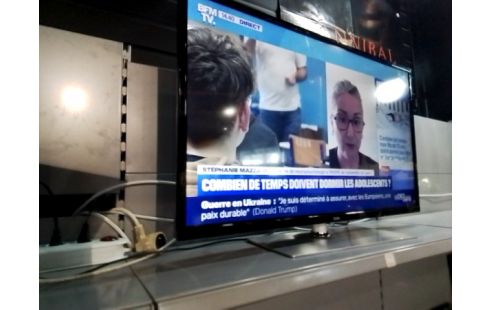 TELEVISEUR 40 PCS SABA 4K