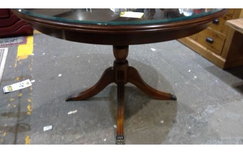 MESA REDONDA SOBRE VASO CAOBA