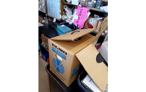 PROJECTEUR VIDEO + ACC CARTON