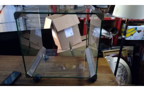 GLAZENSALON/BIJZETTAFEL GALLIOTTI  RADICE DESIGN 70TIES