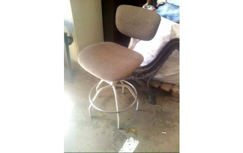 SILLA GIRATORIA