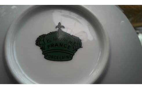 SERVICE A CAFE  CREATION