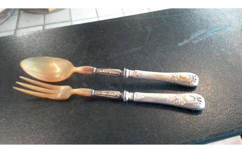 PAIRE COUVERTS A SALADE EP 1900