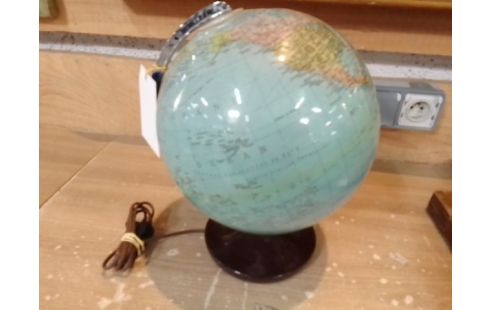 GLOBE TERRESTRE