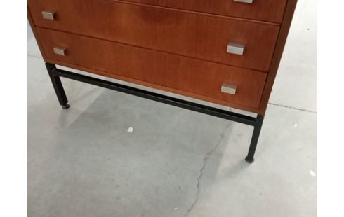 COMMODE TECK VINTAGE SUR PIED METAL