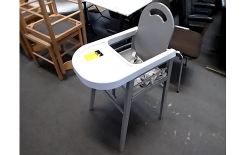 CHAISE BEBE Combelle avec attache