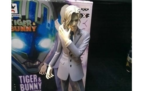 FIGURINE TIGER&BUNNY YURI PETROV
