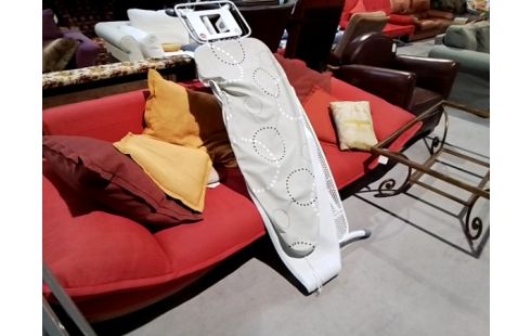 TABLE A REPASSER TISSU BEIGE