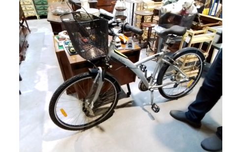 VTT BTWIN 5' AVEC PANIER