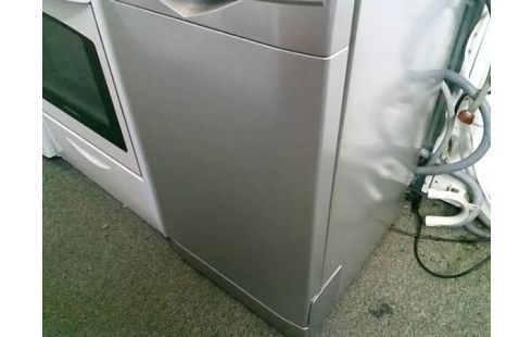 LAVE VAISSELLE INDESIT 10 COUVERTS
