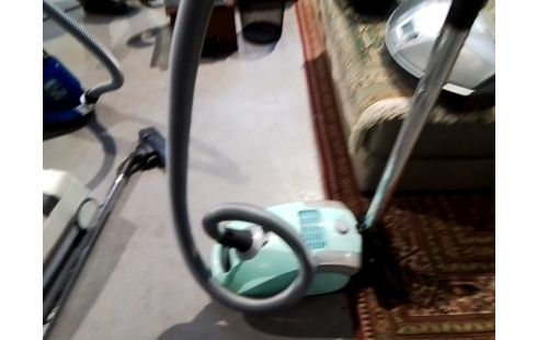 ASPIRATEUR MIELE