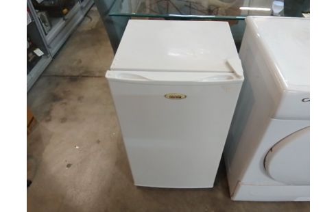 REFRIGERATEUR CONGELATEUR TABLE TOP