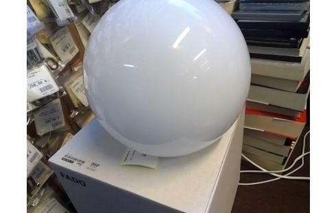 LAMPE BOULE FADO IKEA