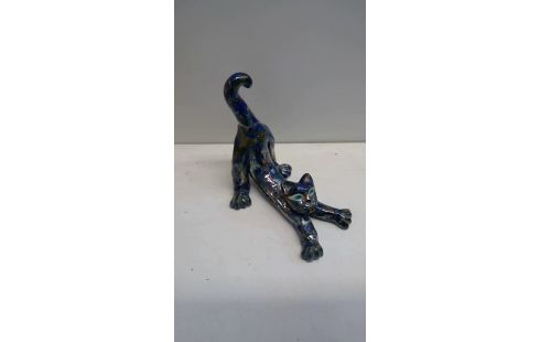 ESTATUÍLLA CERÁMICO FIRMADO