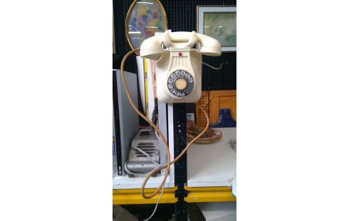 TELEFOON OM TE HANGEN,