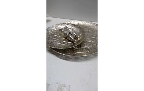 ETAGERE  ZILVERKLEURIG